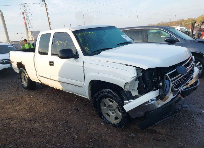 2006 Chevrolet Silverado 1500 LT1 (VIN 2GCEK19B361332649) main photo