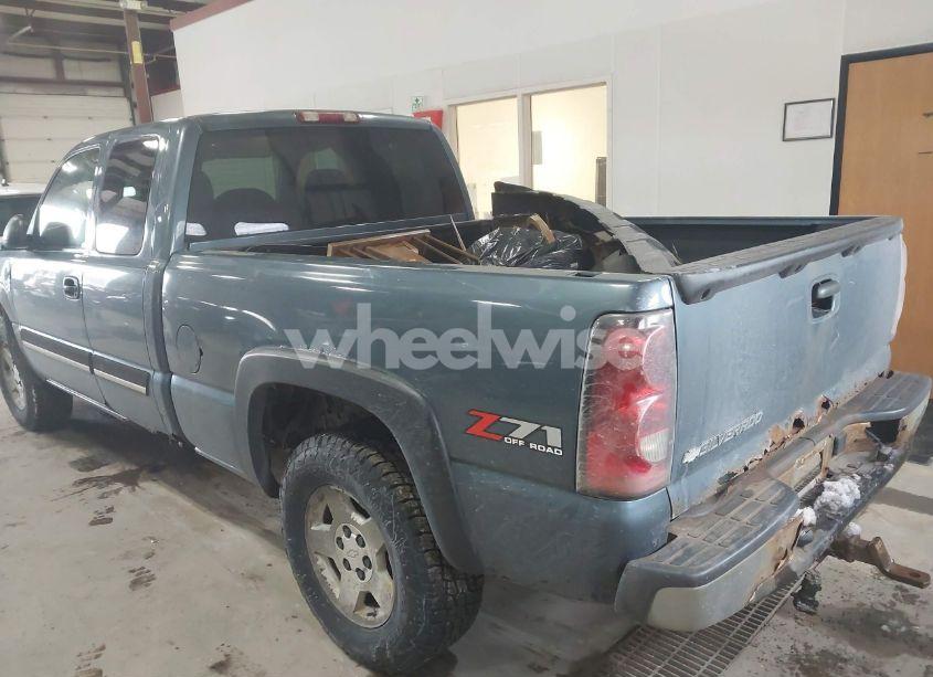 Photo 3 of 2006 Chevrolet Silverado 1500 LT1 (VIN 2GCEK19B461293733)