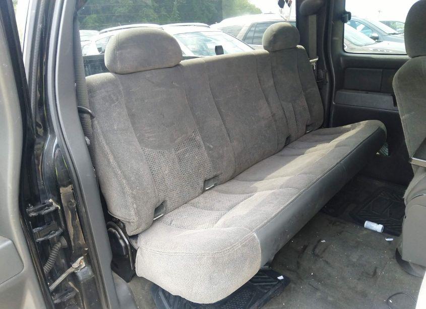 Photo 8 of 2005 Chevrolet Silverado 1500 Z71 (VIN 2GCEK19B651356135)