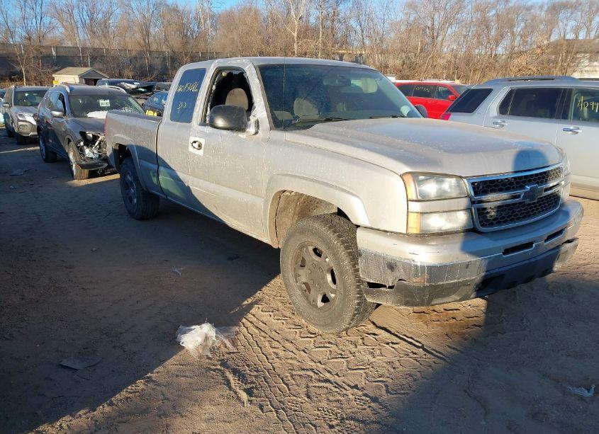 2006 Chevrolet Silverado 1500 LT1 (VIN 2GCEK19B661111157) main photo