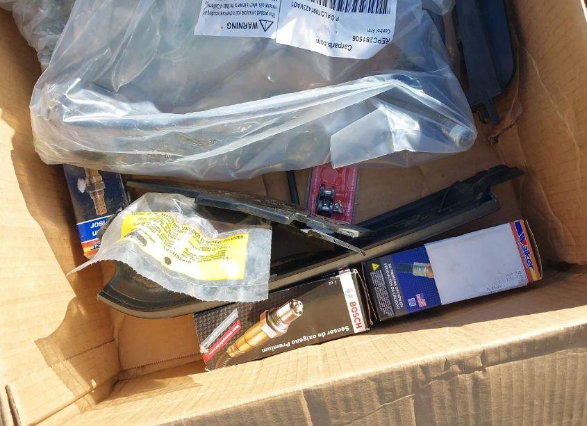 Photo 13 of 2006 Chevrolet Silverado 1500 LT1 (VIN 2GCEK19B661240452)