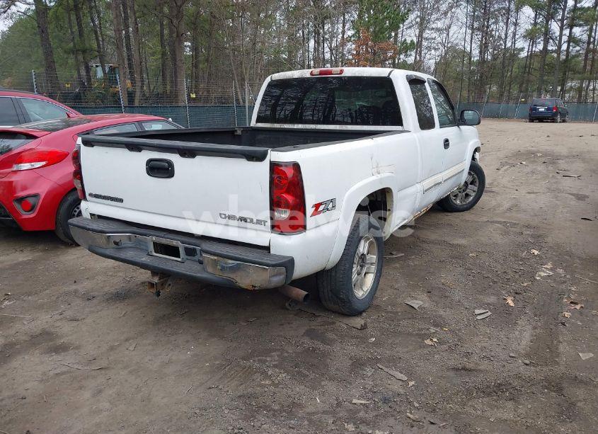Photo 4 of 2006 Chevrolet Silverado 1500 LT1 (VIN 2GCEK19B761109126)