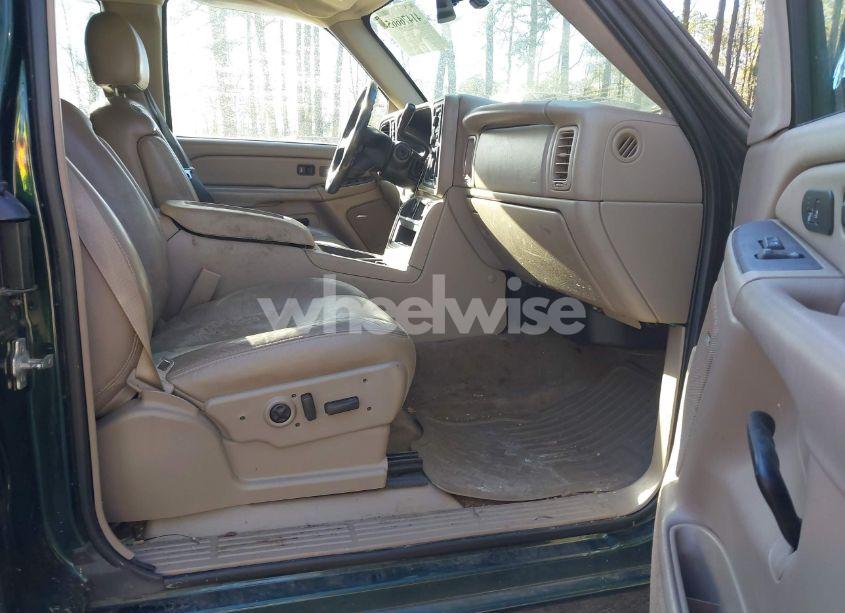 Photo 5 of 2005 Chevrolet Silverado 1500 Z71 (VIN 2GCEK19BX51295078)