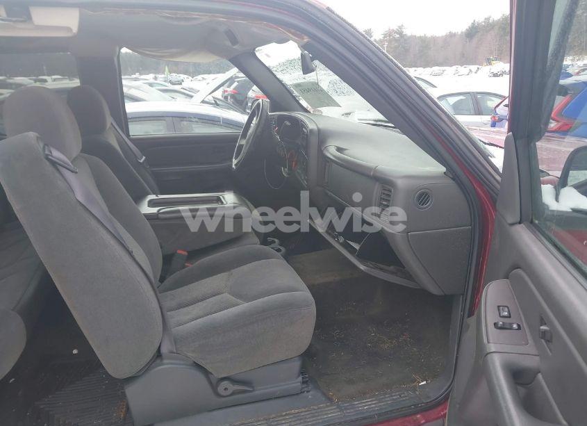 Photo 5 of 2005 Chevrolet Silverado 1500 Z71 (VIN 2GCEK19BX51391728)