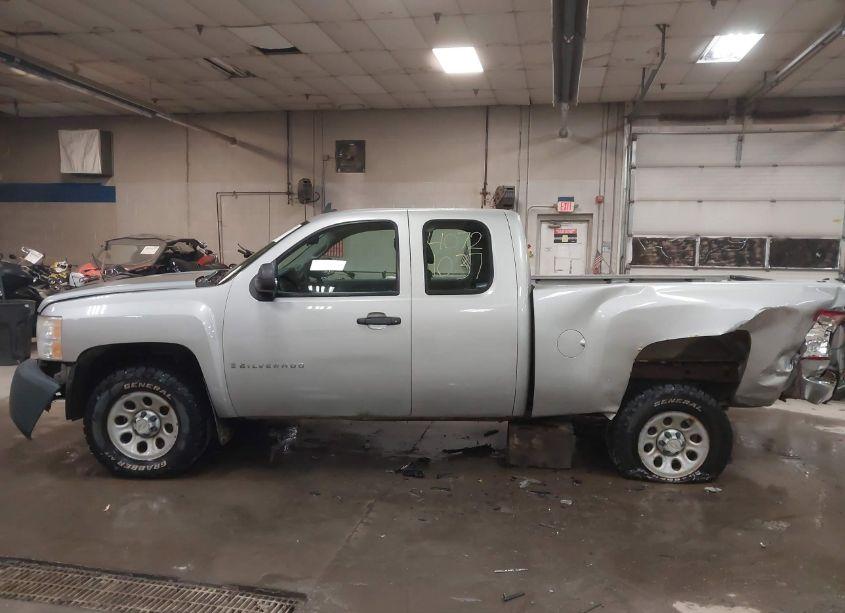 Photo 14 of 2008 Chevrolet Silverado 1500 WORK TRUCK (VIN 2GCEK19C081188540)