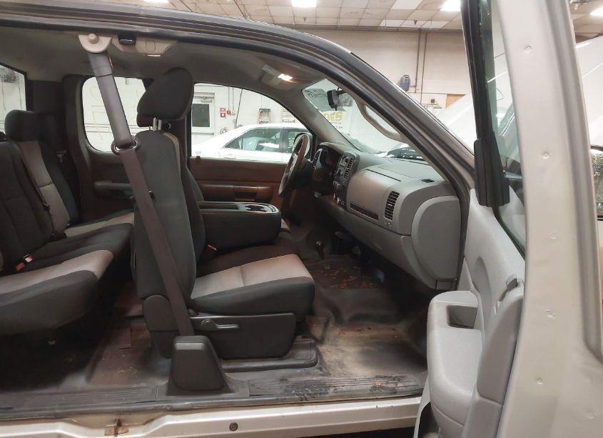 Photo 5 of 2008 Chevrolet Silverado 1500 WORK TRUCK (VIN 2GCEK19C081188540)