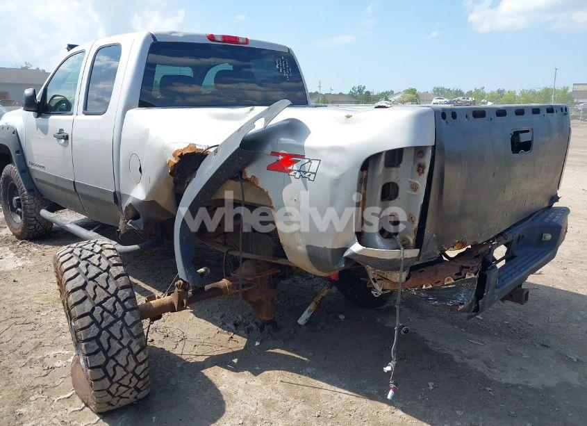 Photo 6 of 2008 Chevrolet Silverado 1500 LT1 (VIN 2GCEK19C181122806)