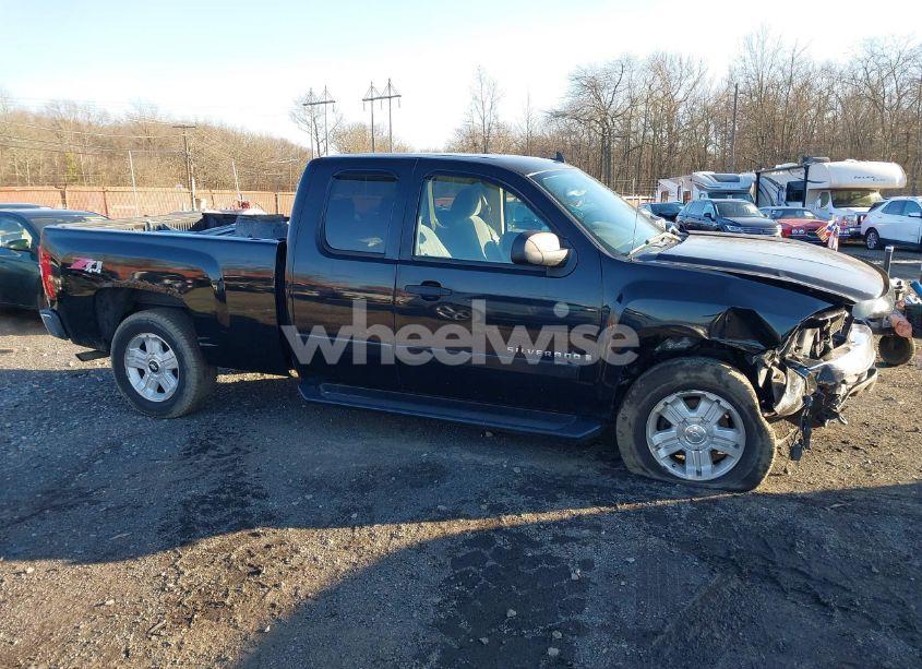 Photo 13 of 2007 Chevrolet Silverado 1500 LT1 (VIN 2GCEK19C371603719)