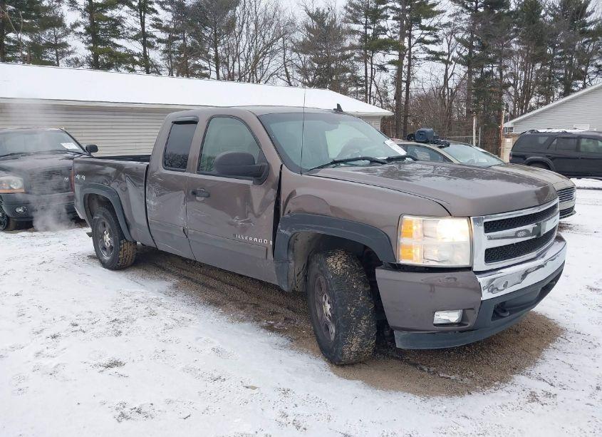 2007 Chevrolet Silverado 1500 LT1 (VIN 2GCEK19C371630208) main photo