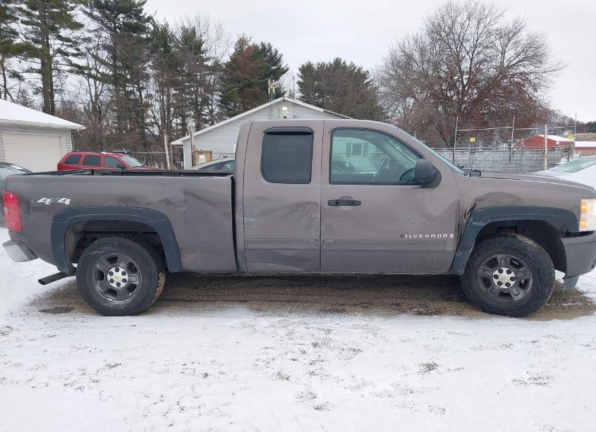 Photo 13 of 2007 Chevrolet Silverado 1500 LT1 (VIN 2GCEK19C371630208)