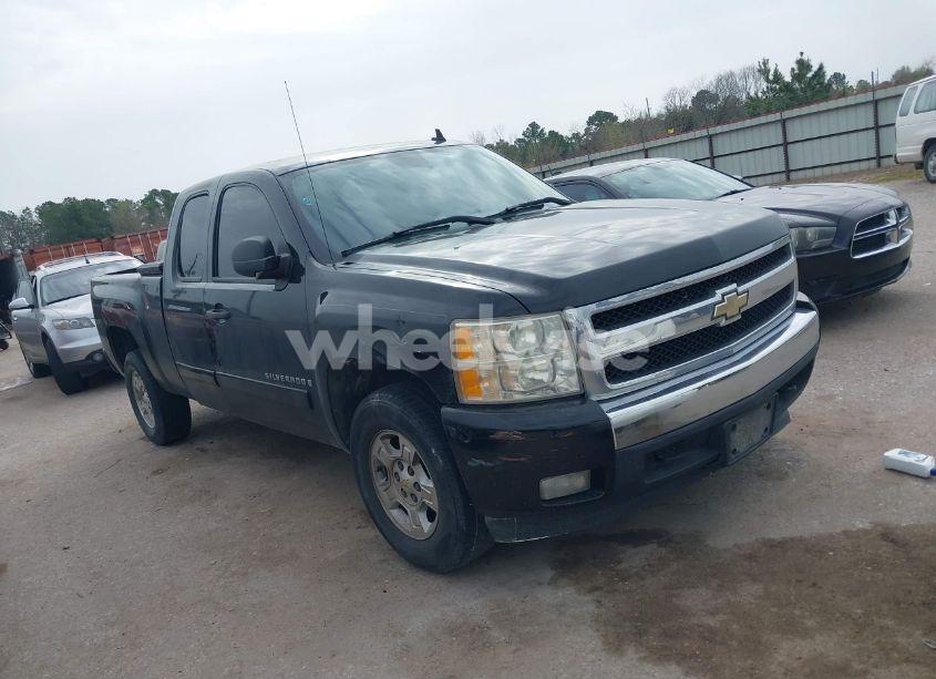 2008 Chevrolet Silverado 1500 LT1 (VIN 2GCEK19C481121097) main photo