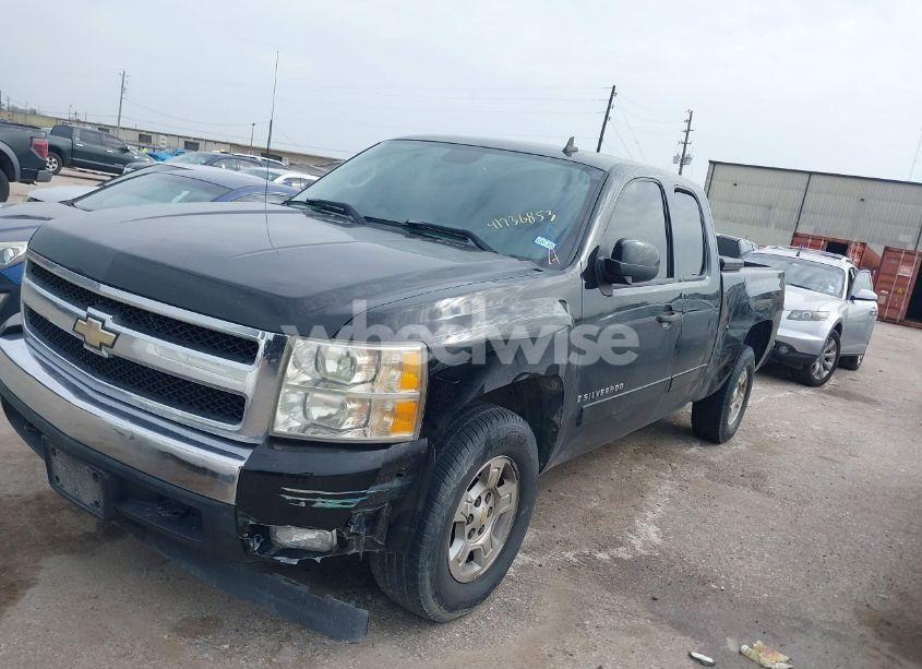 Photo 2 of 2008 Chevrolet Silverado 1500 LT1 (VIN 2GCEK19C481121097)