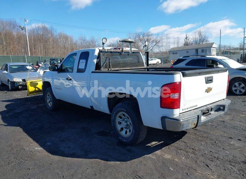 Photo 3 of 2007 Chevrolet Silverado 1500 WORK TRUCK (VIN 2GCEK19C771672459)
