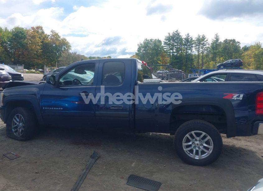 Photo 15 of 2007 Chevrolet Silverado 1500 LT1 (VIN 2GCEK19C771711809)