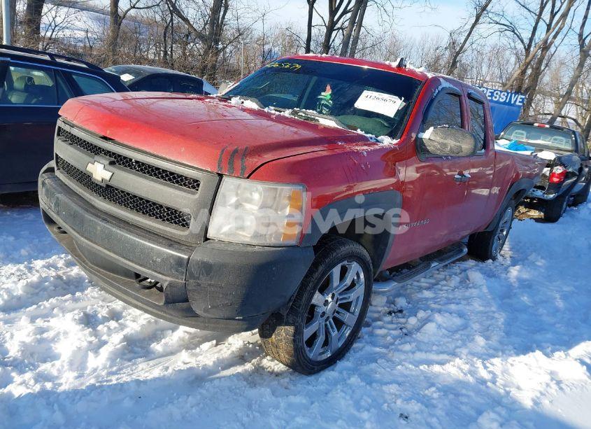 Photo 2 of 2007 Chevrolet Silverado 1500 WORK TRUCK (VIN 2GCEK19CX71727275)