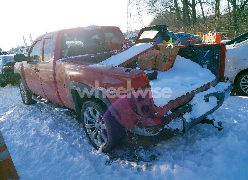 Photo 3 of 2007 Chevrolet Silverado 1500 WORK TRUCK (VIN 2GCEK19CX71727275)
