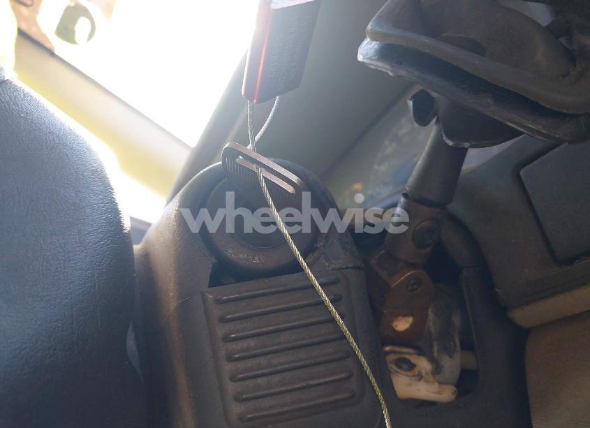 Photo 11 of 1995 Chevrolet Gmt-400 K1500 (VIN 2GCEK19H3S1122793)