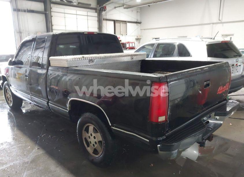 Photo 3 of 1995 Chevrolet Gmt-400 K1500 (VIN 2GCEK19H3S1122793)