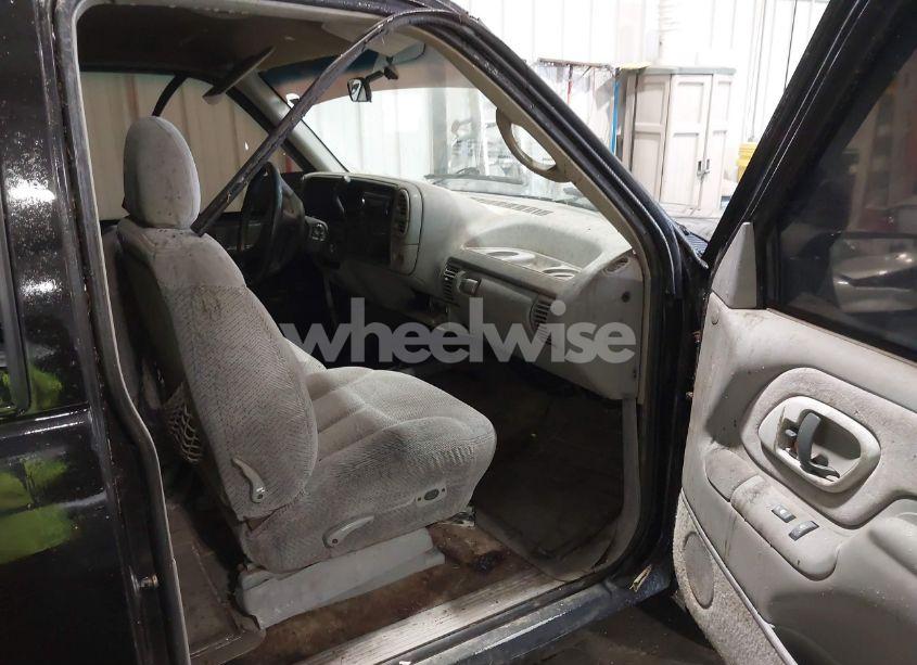 Photo 5 of 1995 Chevrolet Gmt-400 K1500 (VIN 2GCEK19H3S1122793)