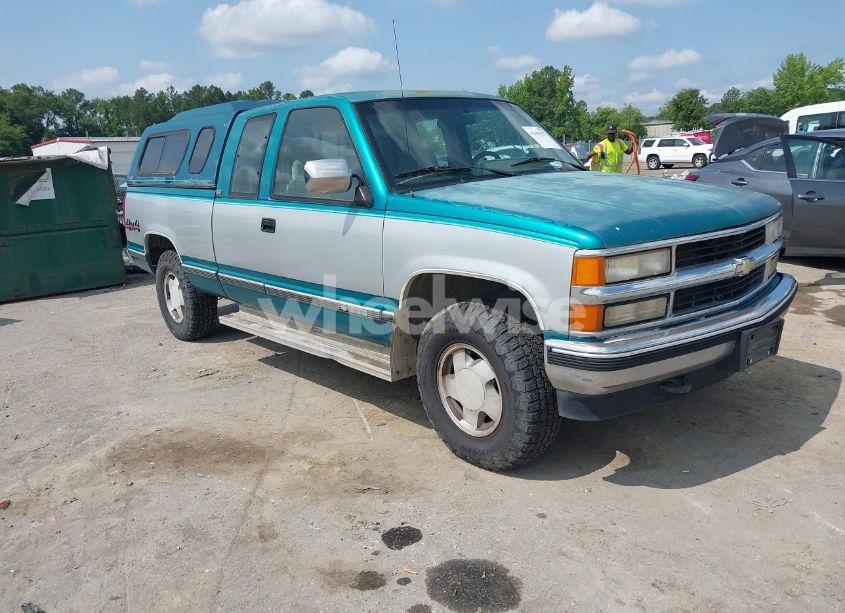 1994 Chevrolet Gmt-400 K1500 (VIN 2GCEK19H7R1104291) main photo
