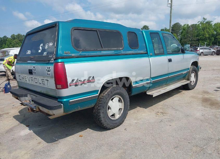 Photo 4 of 1994 Chevrolet Gmt-400 K1500 (VIN 2GCEK19H7R1104291)