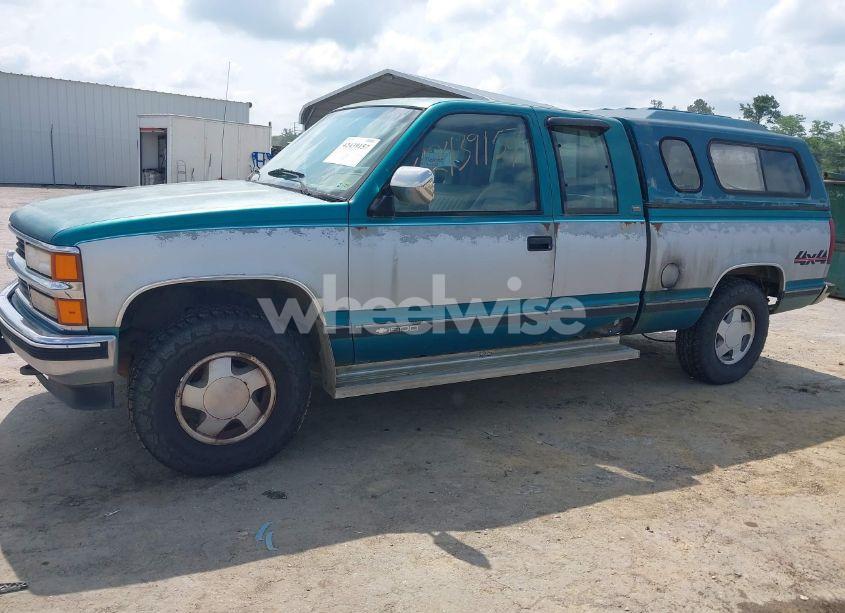 Photo 6 of 1994 Chevrolet Gmt-400 K1500 (VIN 2GCEK19H7R1104291)