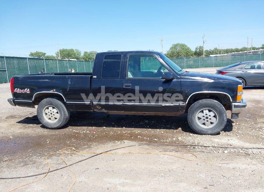 Photo 13 of 1995 Chevrolet Gmt-400 K1500 (VIN 2GCEK19H8S1194511)