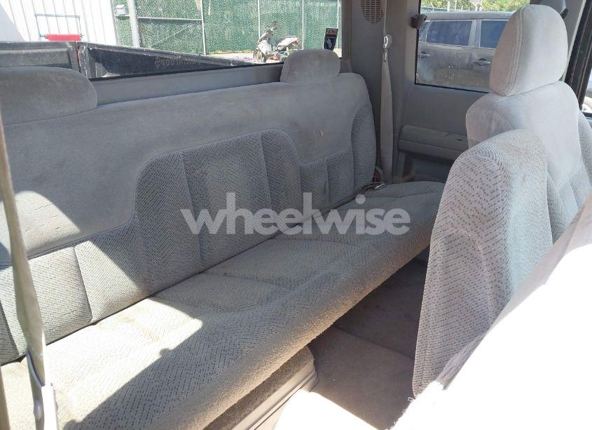 Photo 8 of 1995 Chevrolet Gmt-400 K1500 (VIN 2GCEK19H8S1194511)