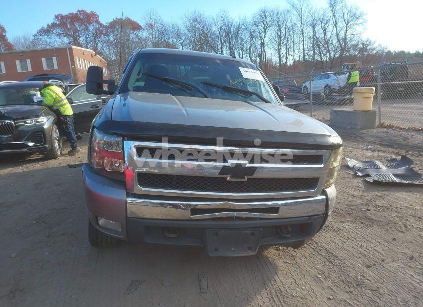 Photo 12 of 2007 Chevrolet Silverado 1500 LT1 (VIN 2GCEK19J071675900)
