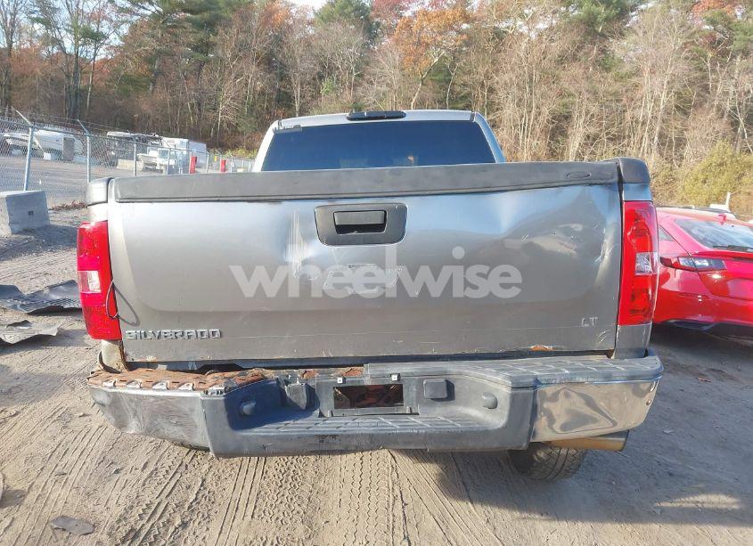 Photo 16 of 2007 Chevrolet Silverado 1500 LT1 (VIN 2GCEK19J071675900)