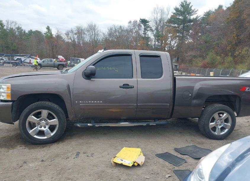 Photo 14 of 2008 Chevrolet Silverado 1500 LT1 (VIN 2GCEK19J081296199)