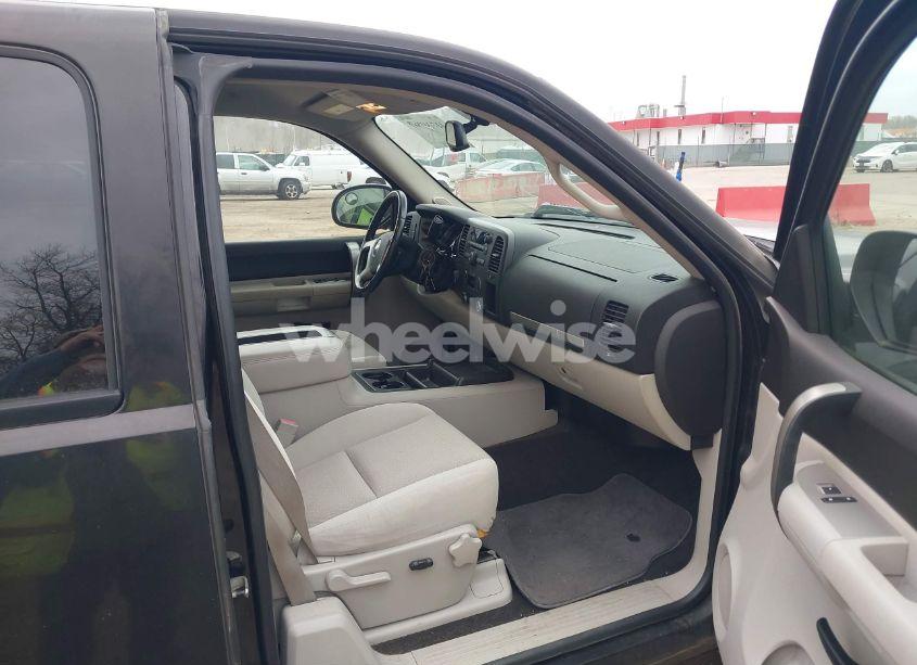 Photo 5 of 2007 Chevrolet Silverado 1500 LT2 (VIN 2GCEK19J271577984)