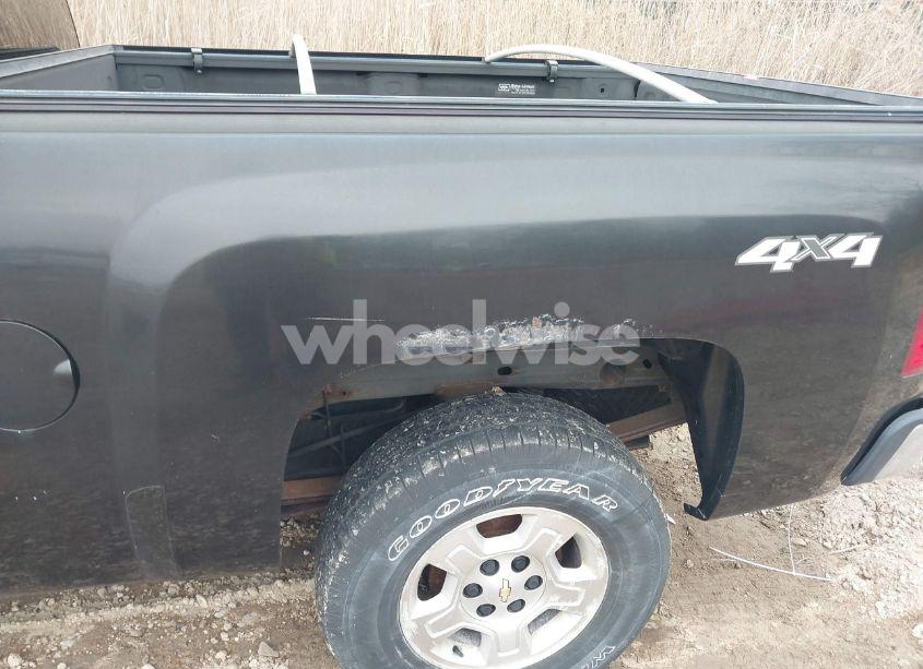 Photo 6 of 2007 Chevrolet Silverado 1500 LT2 (VIN 2GCEK19J271577984)