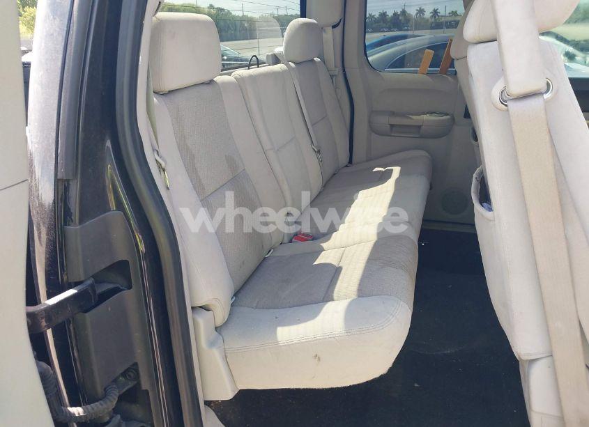 Photo 8 of 2007 Chevrolet Silverado 1500 LT2 (VIN 2GCEK19J271659603)