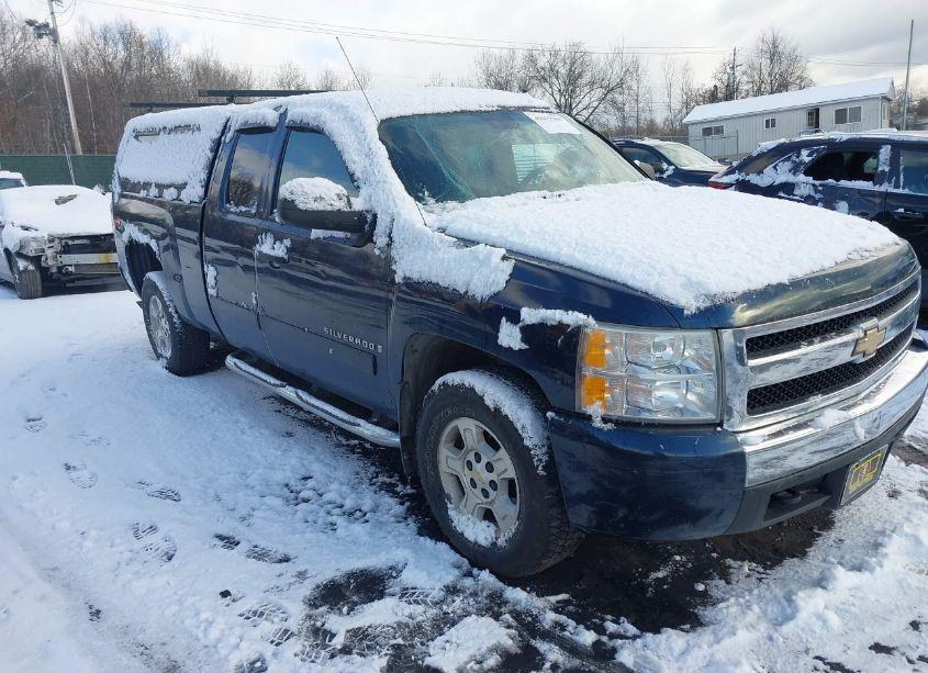 2007 Chevrolet Silverado 1500 LT1 (VIN 2GCEK19J271683464) main photo