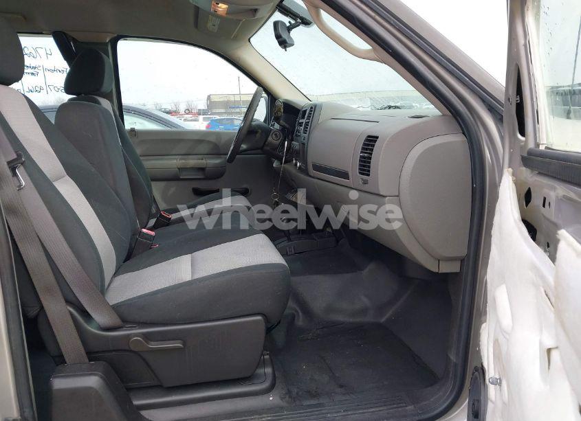 Photo 5 of 2007 Chevrolet Silverado 1500 WORK TRUCK (VIN 2GCEK19J371688186)