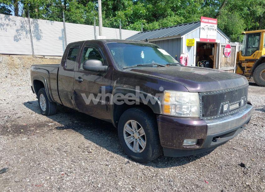 2008 Chevrolet Silverado 1500 LT2 (VIN 2GCEK19J481232523) main photo