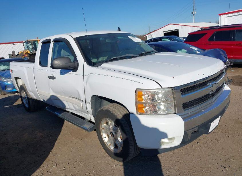 2008 Chevrolet Silverado 1500 LT1 (VIN 2GCEK19J481292804) main photo