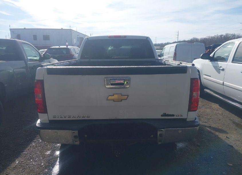 Photo 16 of 2007 Chevrolet Silverado 1500 LTZ (VIN 2GCEK19J571694555)