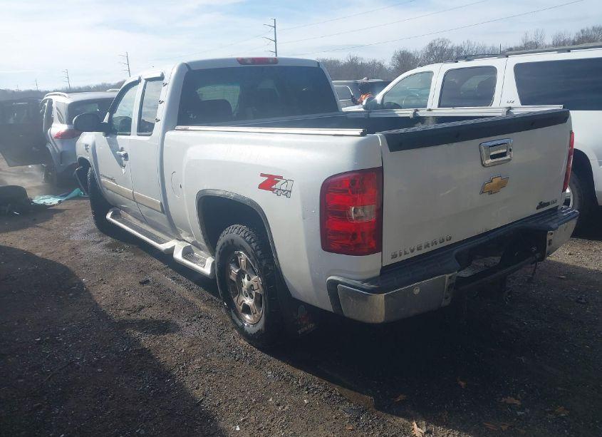 Photo 3 of 2007 Chevrolet Silverado 1500 LTZ (VIN 2GCEK19J571694555)