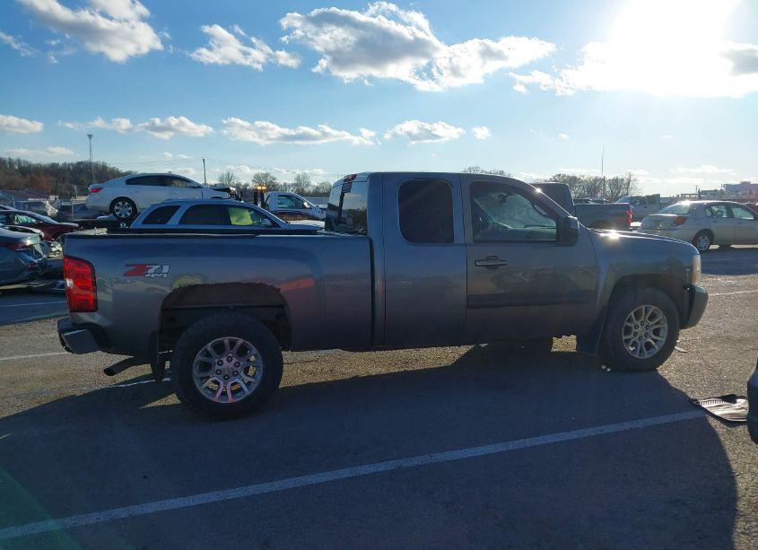 Photo 13 of 2007 Chevrolet Silverado 1500 LTZ (VIN 2GCEK19J671608671)