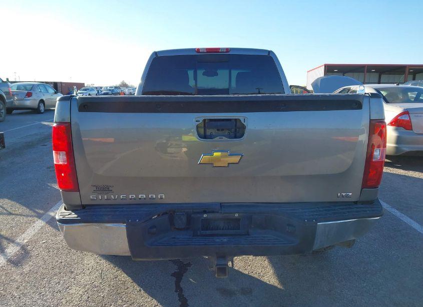 Photo 16 of 2007 Chevrolet Silverado 1500 LTZ (VIN 2GCEK19J671608671)