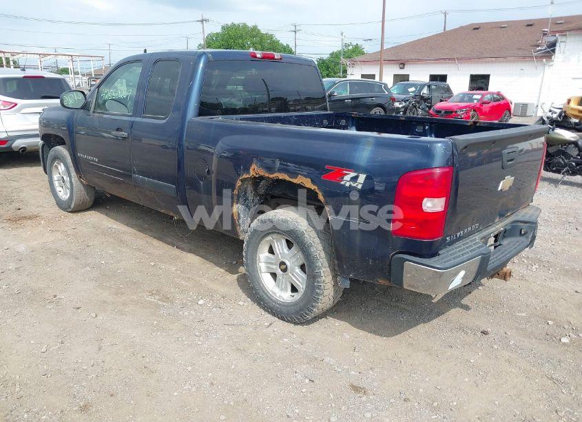 Photo 3 of 2008 Chevrolet Silverado 1500 LT1 (VIN 2GCEK19J681313796)