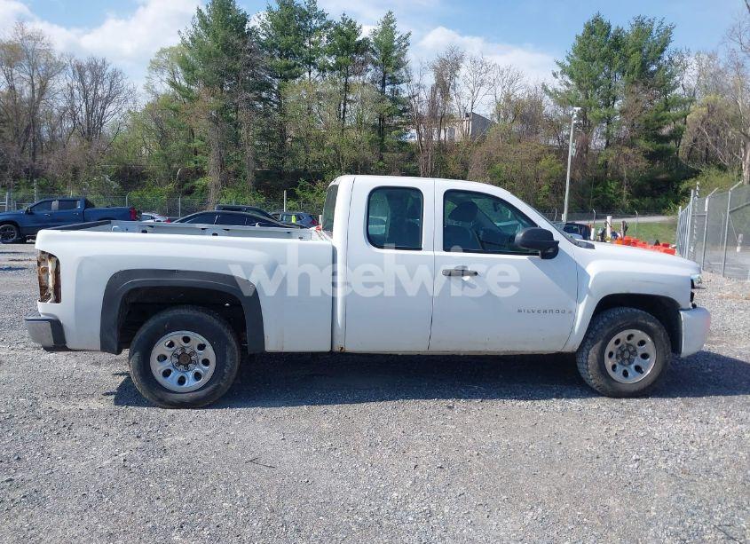 Photo 13 of 2007 Chevrolet Silverado 1500 WORK TRUCK (VIN 2GCEK19J771629917)