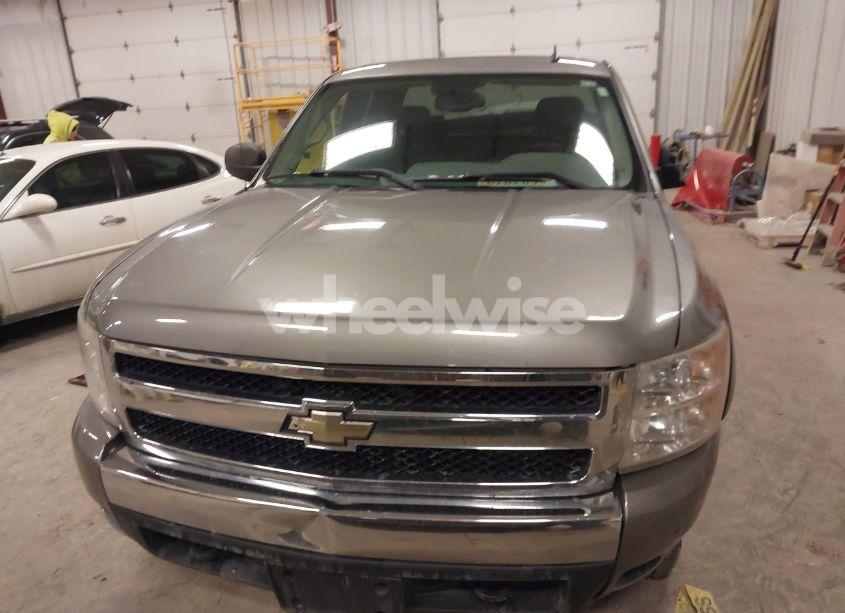 Photo 11 of 2007 Chevrolet Silverado 1500 LT1 (VIN 2GCEK19J771679944)