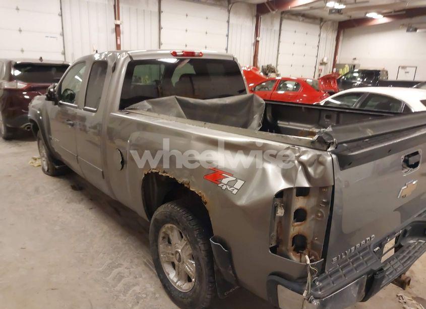 Photo 6 of 2007 Chevrolet Silverado 1500 LT1 (VIN 2GCEK19J771679944)