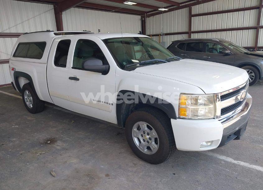 2008 Chevrolet Silverado 1500 LT1 (VIN 2GCEK19J781114109) main photo