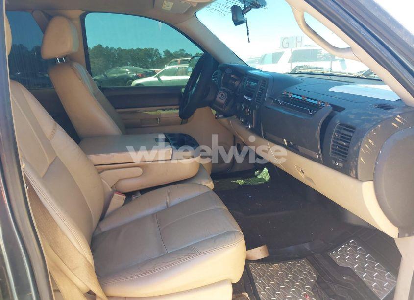 Photo 5 of 2007 Chevrolet Silverado 1500 LT1 (VIN 2GCEK19J871672873)