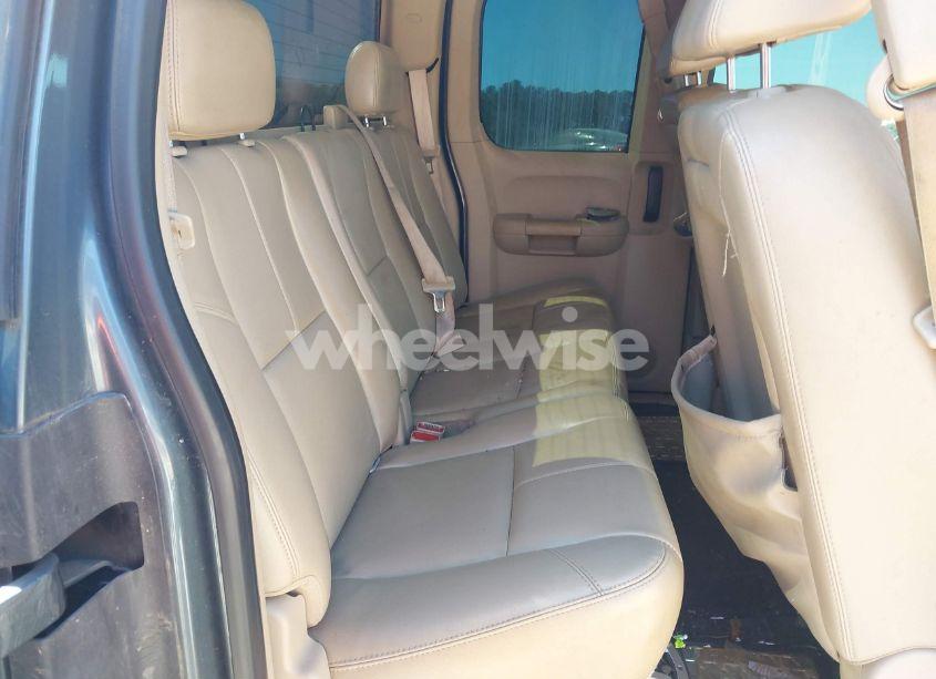 Photo 8 of 2007 Chevrolet Silverado 1500 LT1 (VIN 2GCEK19J871672873)