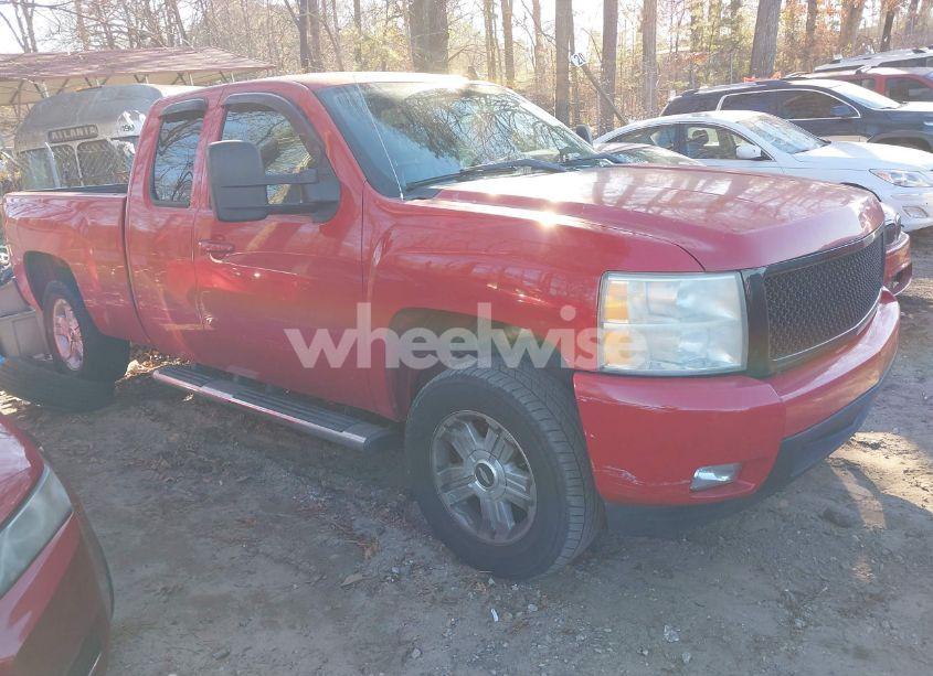 2008 Chevrolet Silverado 1500 LTZ (VIN 2GCEK19J881100476) main photo